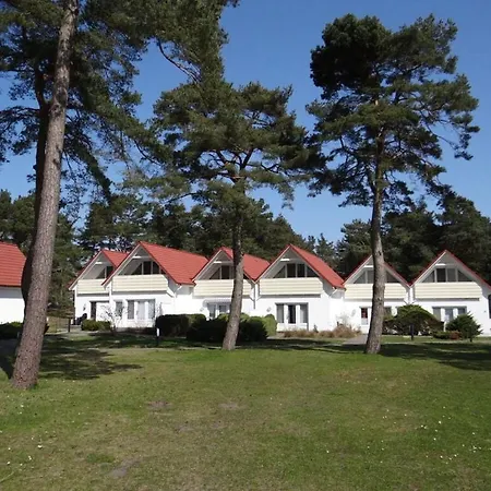 House Behind The Dunes * 프레로